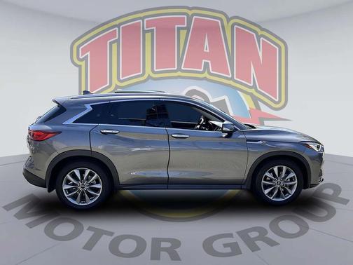 2022 INFINITI QX50 LUXE AWD