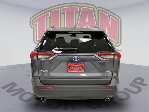 2022 Toyota RAV4 Hybrid XLE