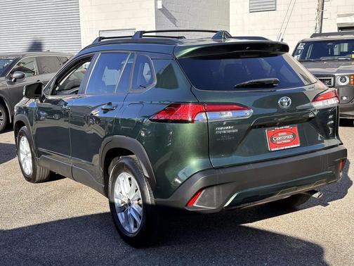 2022 Toyota Corolla Cross LE