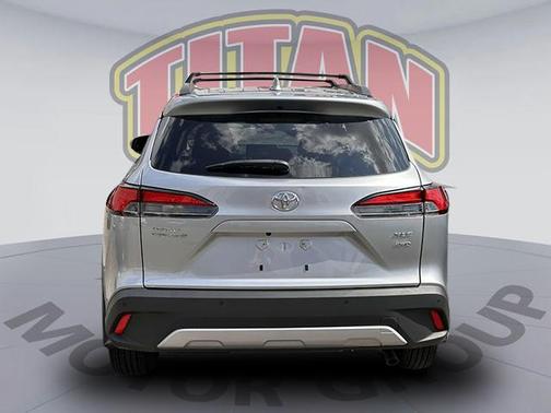 2022 Toyota Corolla Cross XLE