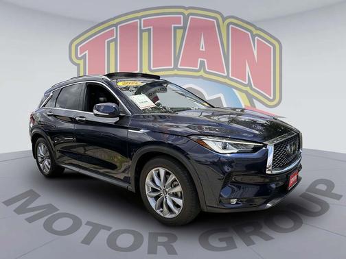 2022 INFINITI QX50 LUXE AWD