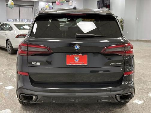Black Sapphire Metallic 2022 BMW X5 xDrive40i