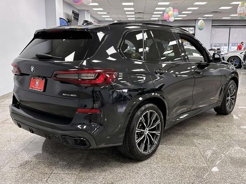 Black Sapphire Metallic 2022 BMW X5 xDrive40i