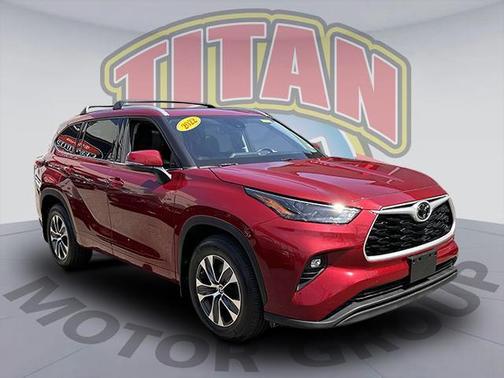 2022 Toyota Highlander XLE