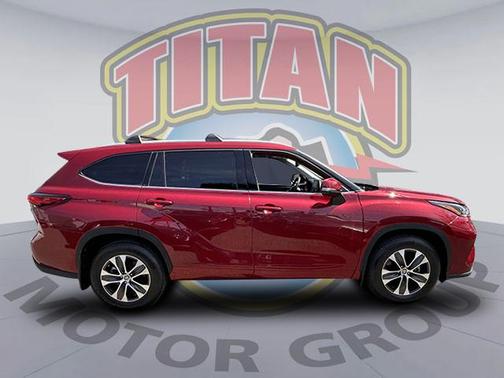 2022 Toyota Highlander XLE