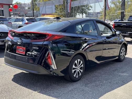 2021 Toyota Prius Prime Limited
