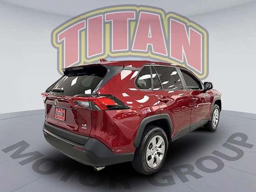 2023 Toyota RAV4 LE