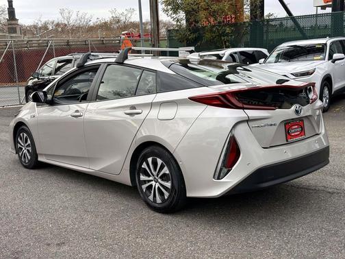 2022 Toyota Prius Prime Limited