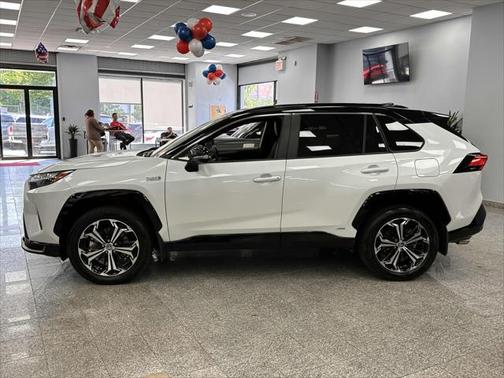 2024 Toyota RAV4 Prime XSE