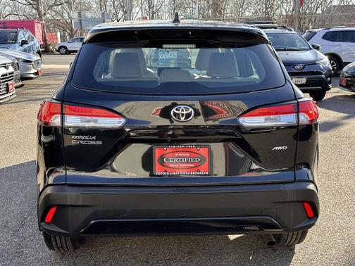 Jet Black 2023 Toyota Corolla Cross L