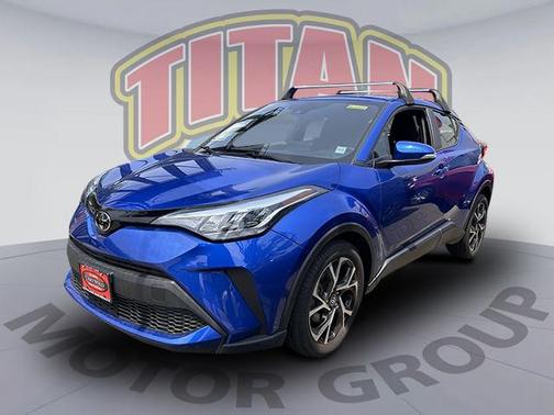 2022 Toyota C-HR XLE