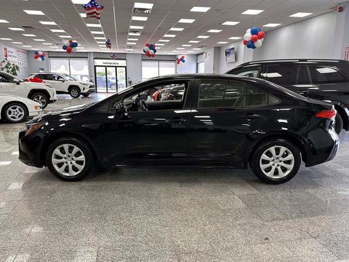Midnight Black Metallic 2024 Toyota Corolla LE