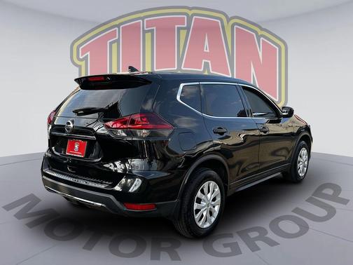 Magnetic Black Pearl 2019 Nissan Rogue S