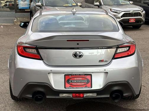 2023 Toyota GR86 Premium