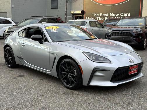2023 Toyota GR86 Premium