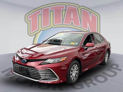 2022 Toyota Camry LE