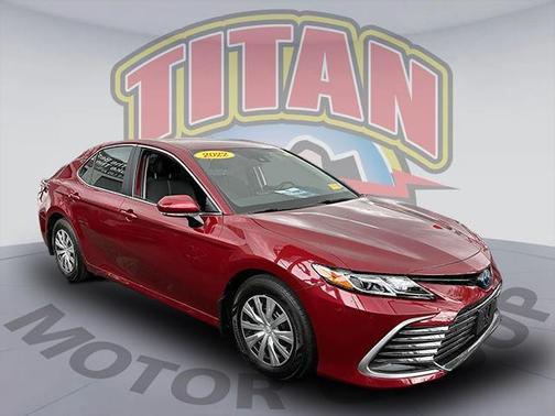 2022 Toyota Camry LE