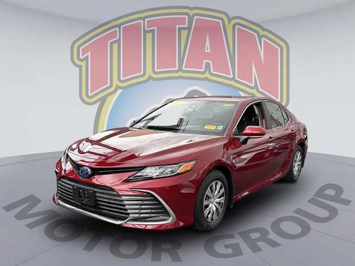 2022 Toyota Camry LE