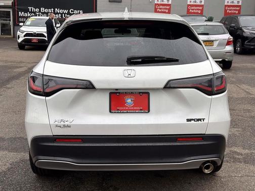 2023 Honda HR-V AWD Sport