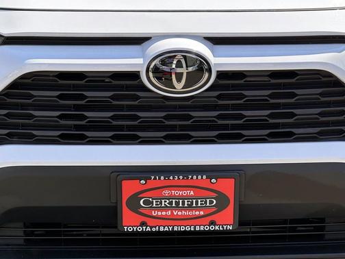 White 2022 Toyota RAV4 LE