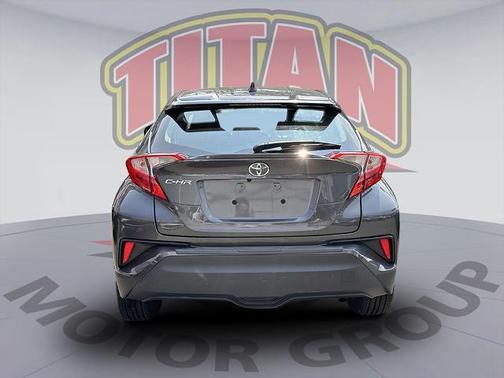 2021 Toyota C-HR LE