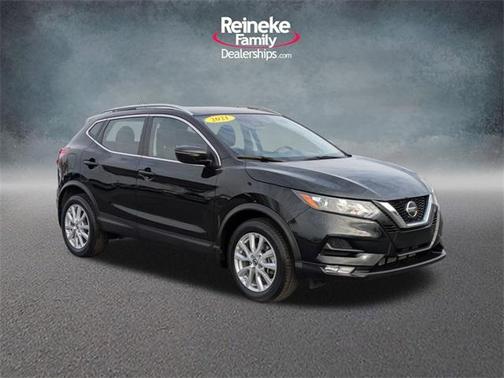 2021 Nissan Rogue Sport SV