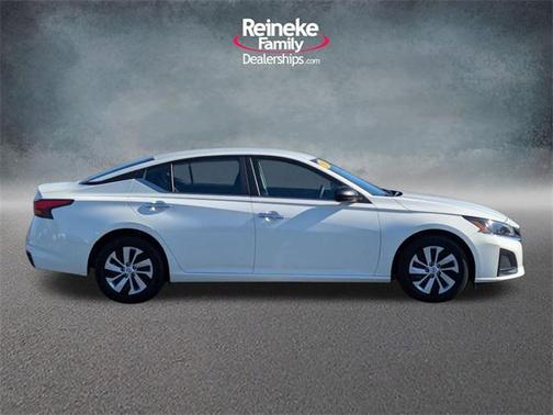 2024 Nissan Altima S FWD