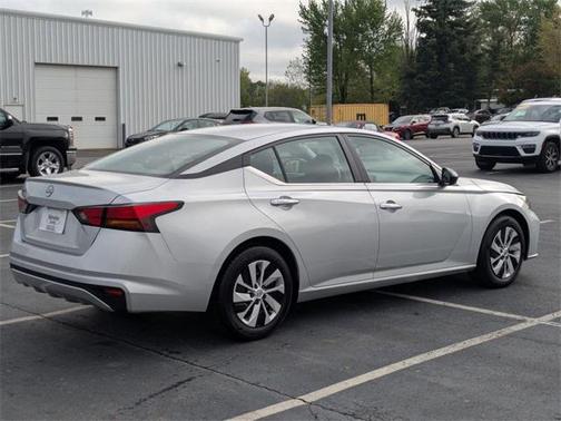 2024 Nissan Altima S FWD