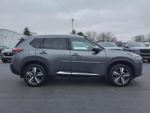 2021 Nissan Rogue SL