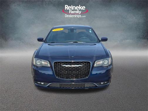 2016 Chrysler 300 S