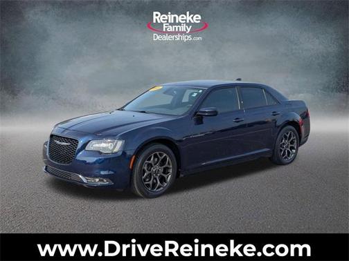 2016 Chrysler 300 S