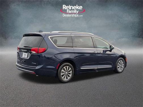 2020 Chrysler Pacifica Hybrid Limited