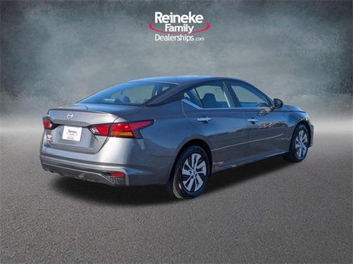 2024 Nissan Altima S FWD