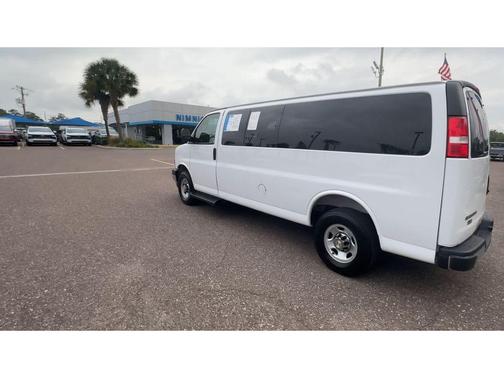 Summit White 2025 Chevrolet Express 3500 RWD 3500 Extended Wheelbase LT