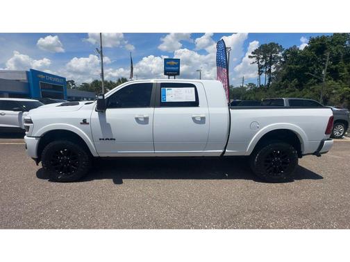 Bright White Clearcoat 2025 RAM 2500 Limited Mega Cab 4x4 6'4' Box