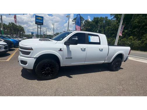 Bright White Clearcoat 2025 RAM 2500 Limited Mega Cab 4x4 6'4' Box