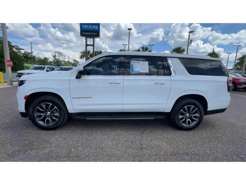 2021 Chevrolet Suburban LT