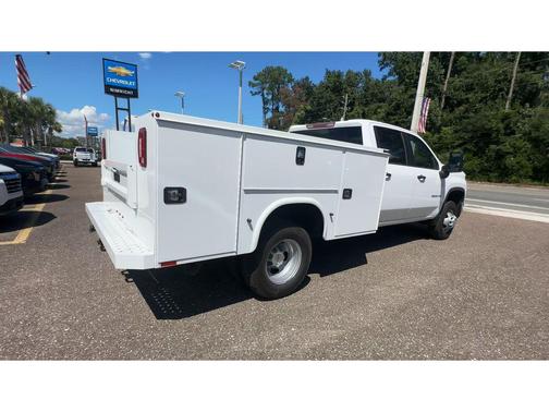 2025 Chevrolet Silverado 3500 WT