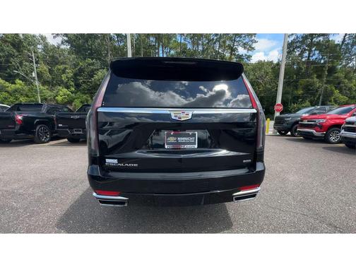 2023 Cadillac Escalade Premium Luxury