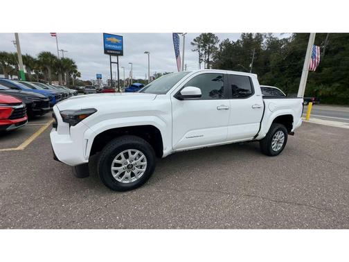 2024 Toyota Tacoma SR5