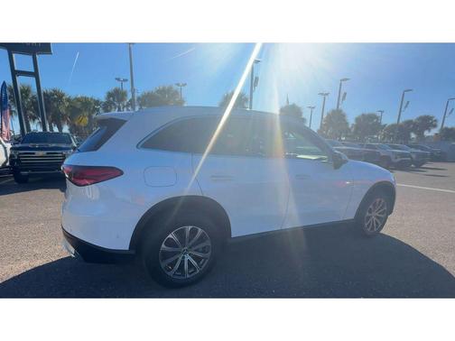 2023 Mercedes-Benz GLC 300 Base