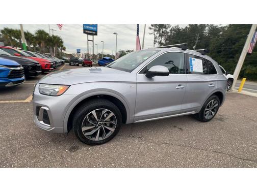 2024 Audi Q5 45 S line Premium Plus