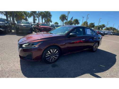 2024 Nissan Altima 2.5 SV