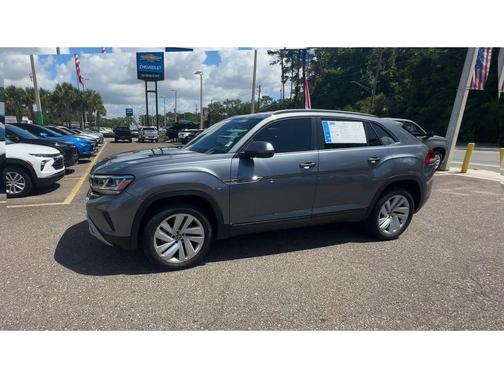 Gray 2022 Volkswagen Atlas Cross Sport 2.0T SE w/Technology