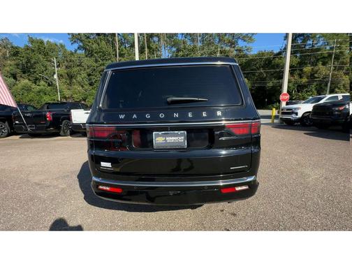 2023 Jeep Wagoneer L Series II 4x4