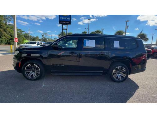 2023 Jeep Wagoneer L Series II 4x4