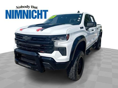 Summit White 2023 Chevrolet Silverado 1500 LT Trail Boss