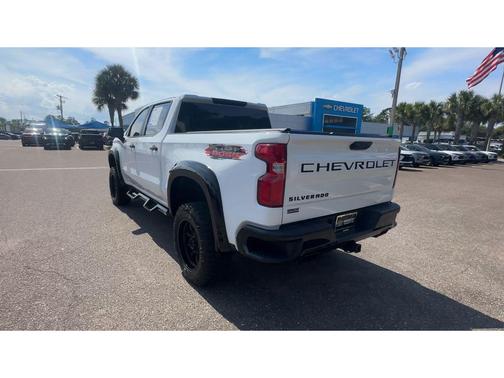 Summit White 2023 Chevrolet Silverado 1500 LT Trail Boss