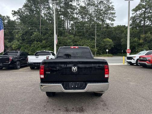 2024 RAM 1500 Classic SLT