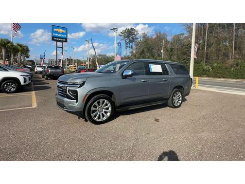 2025 Chevrolet Suburban Premier